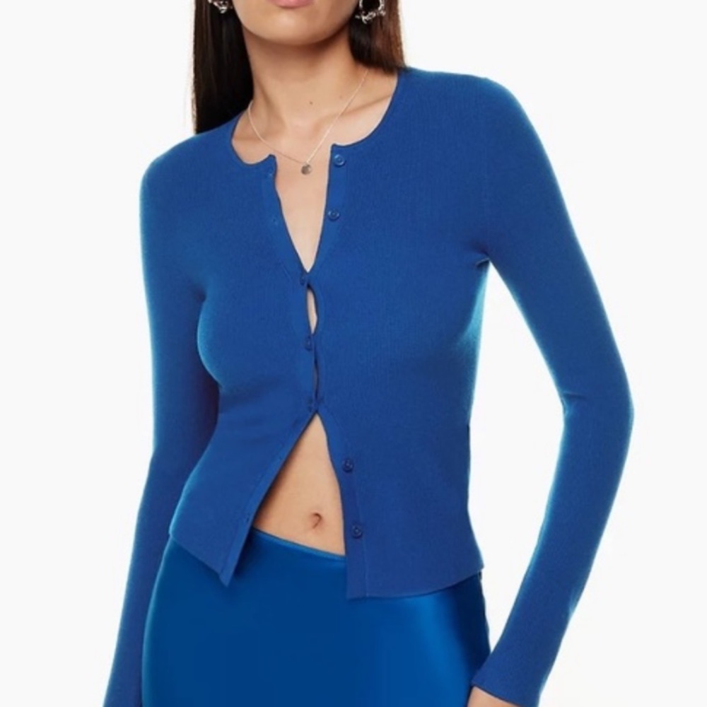ARITZIA Wilfred Miracle Sweater - Picture 1 of 2